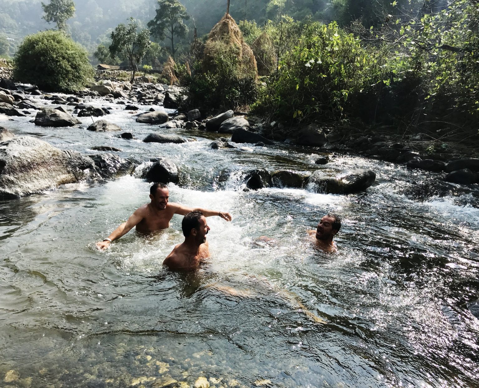 mandakini river himalaya india 