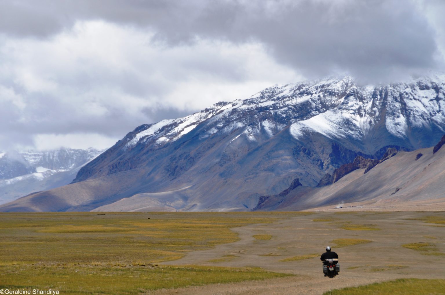 motorcycle mountain himalaya