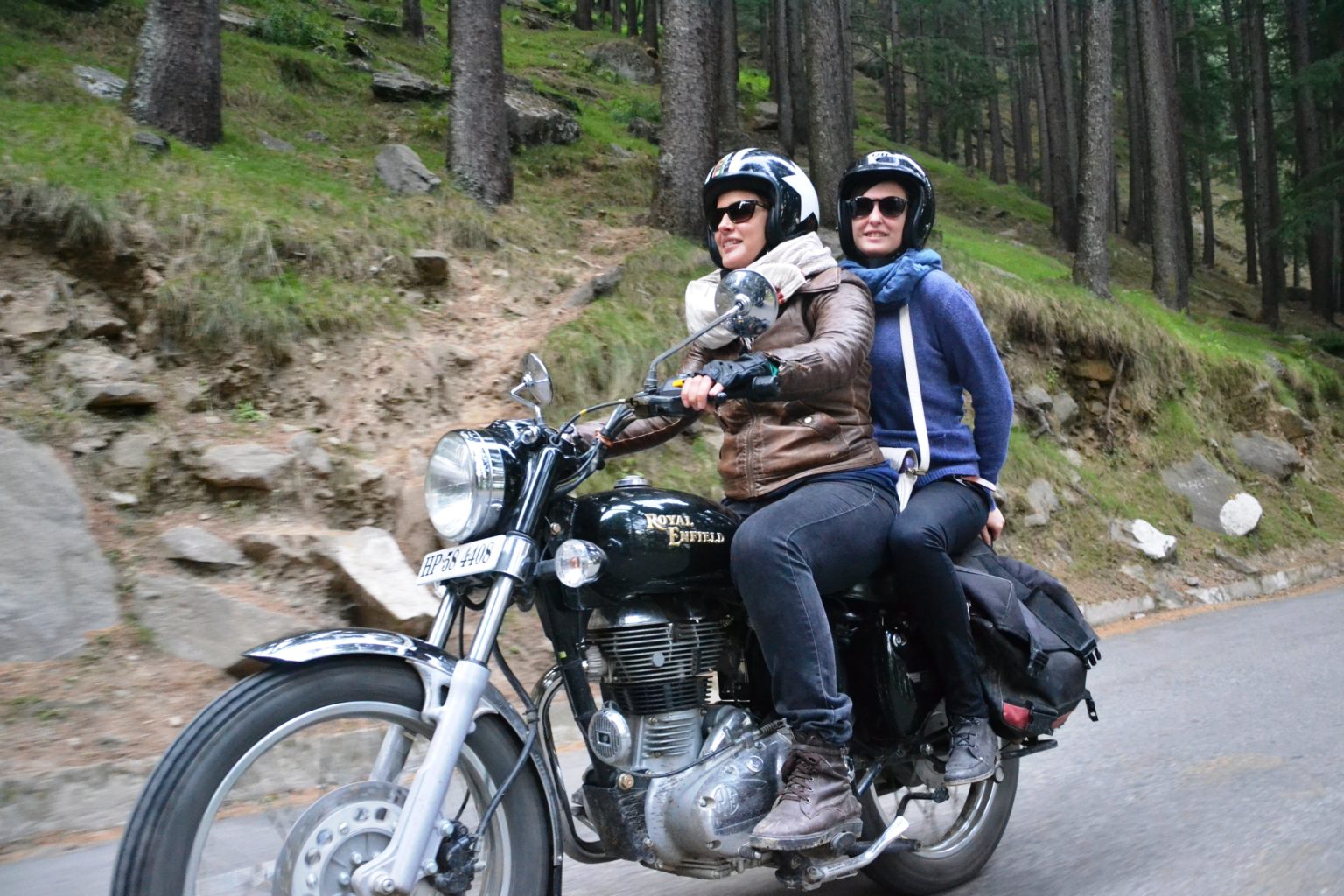 motorcycle tour duo
