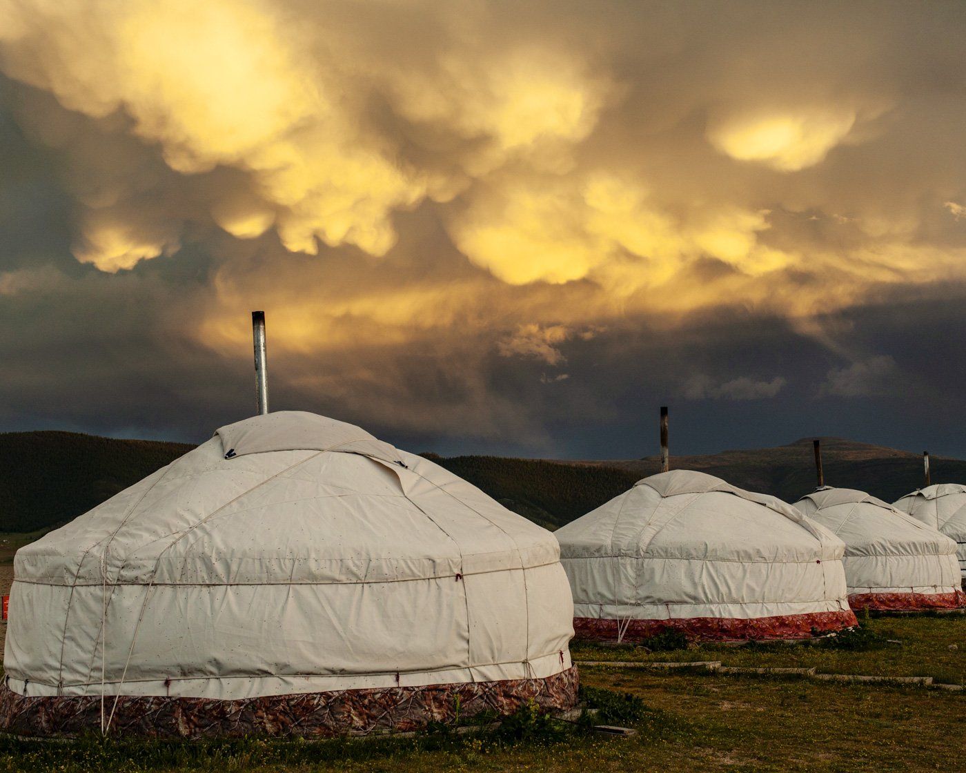 traditional yurts mongolia 
