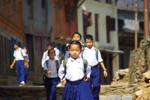 schoolchildren nepal